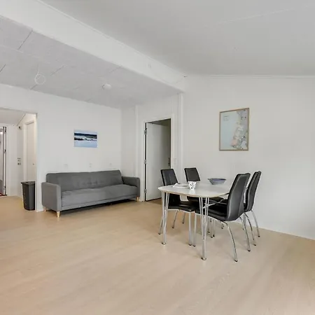 Awesome In Henne With Wifi And 1 Bedrooms Henne Strand