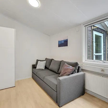 Awesome In Henne With Wifi And 1 Bedrooms Lejlighed